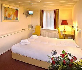 Onefam Amstel Hostel Amsterdam