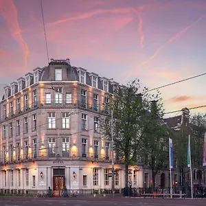 Banks Mansion - Boutique Hotel