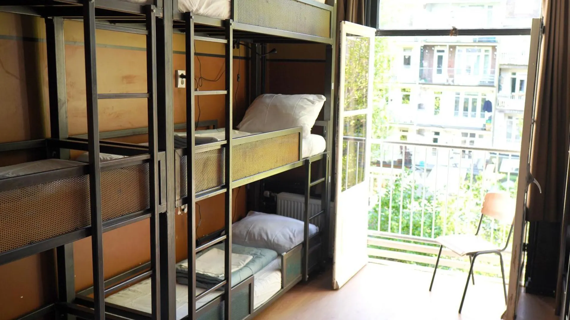 Onefam Amstel Hostel Amsterdam